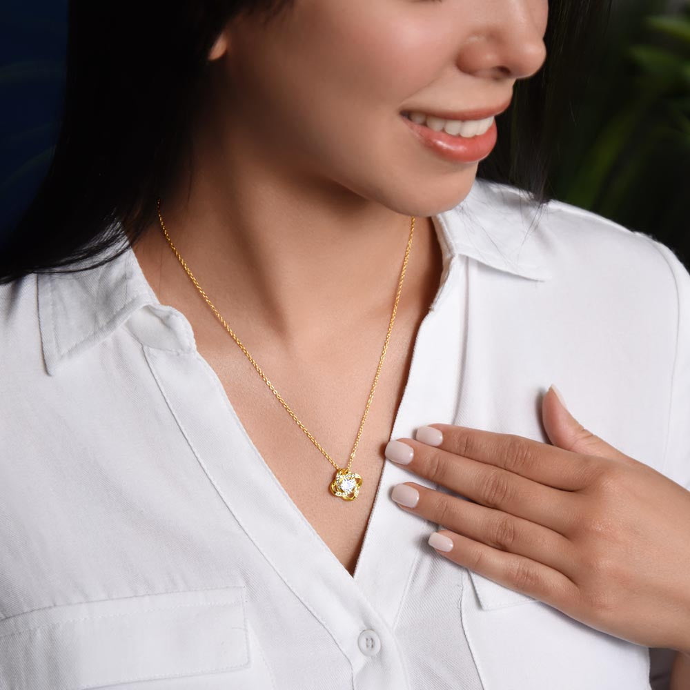 Romance-Love Knot-Necklace